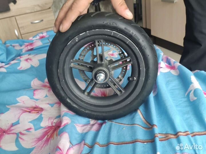 Задня колесо от электросамаката 365сяоми