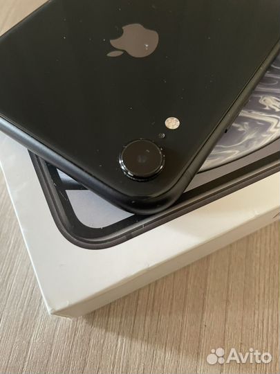 iPhone Xr, 128 ГБ