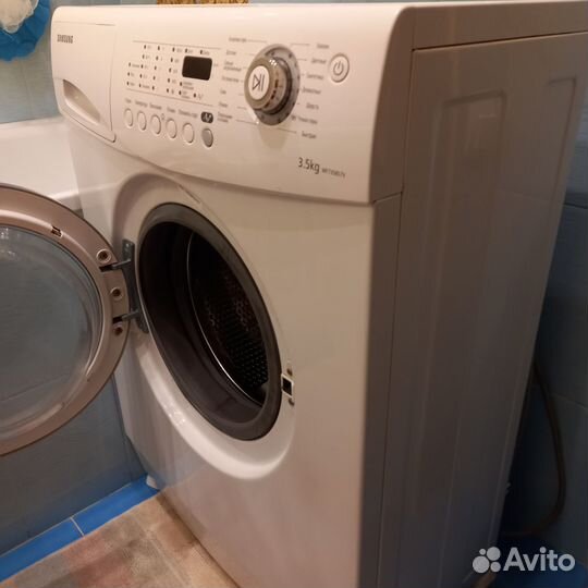 Продам стиральную машинку на запчасти