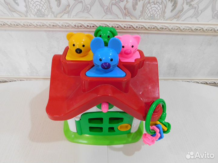 Развивающие игрушки для малышей