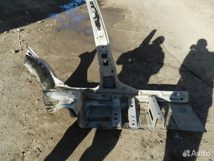 Порог со стойкой левый Nissan Almera Classic B10