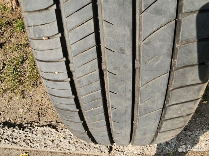 Goodyear EfficientGrip 215/60 R16 95H