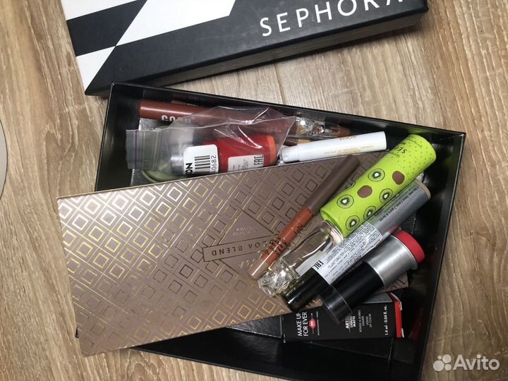Косметика пакетом mufe zoeva sephora