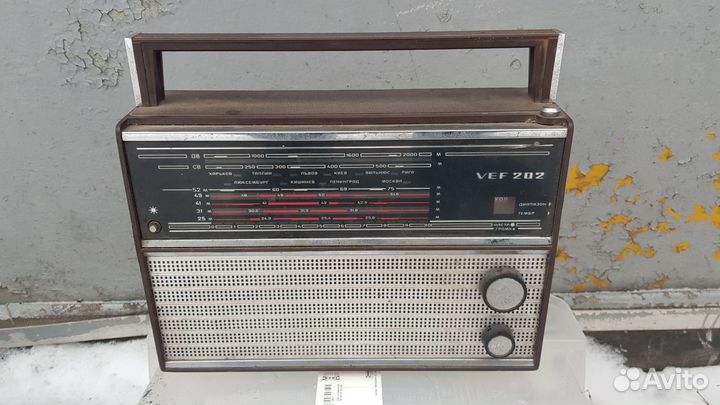 Радиоприемник СССР Украина 201 и VEF 202