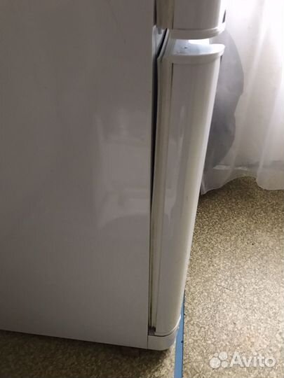 Холодильник бу indesit