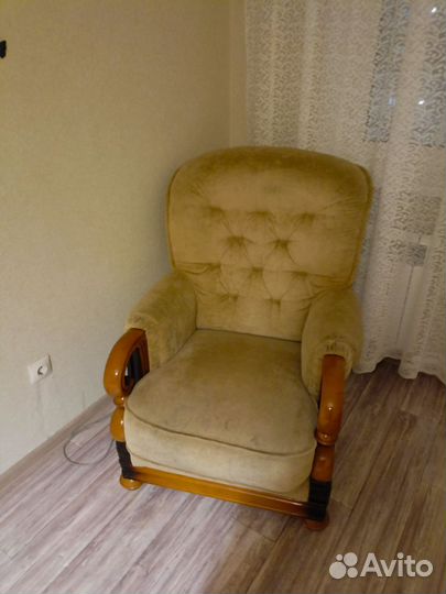 Диван с креслами