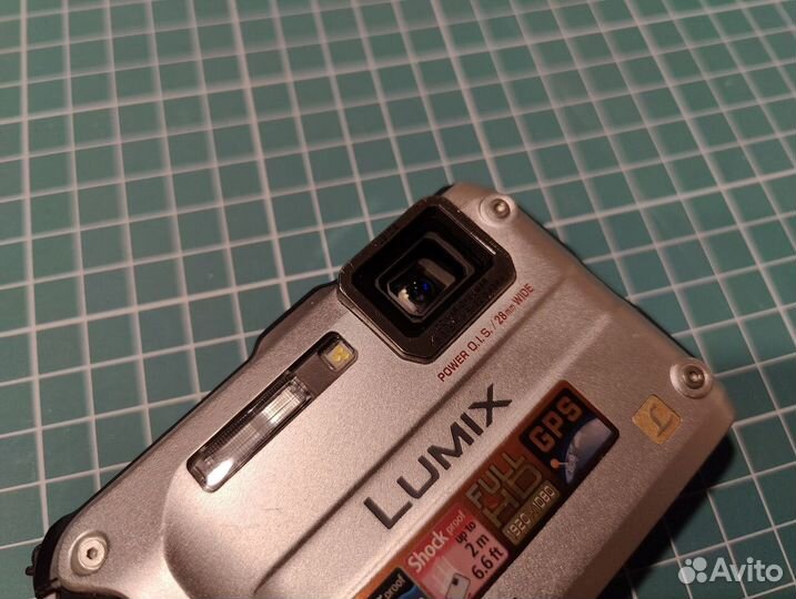 Защищенный фотоаппарат Panasonic Lumix DMC-FT4