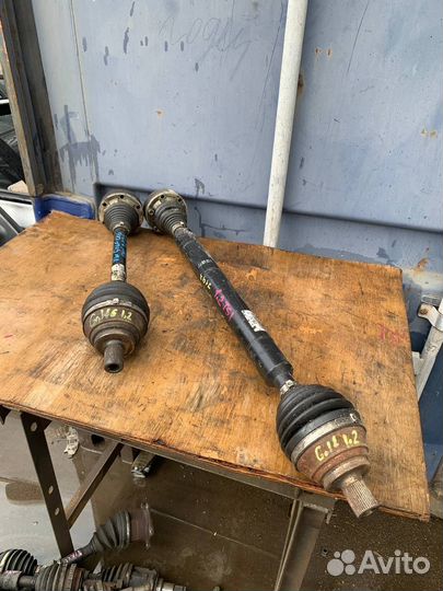 Привод в сборе передний левый Гольф Джетта Тоуран