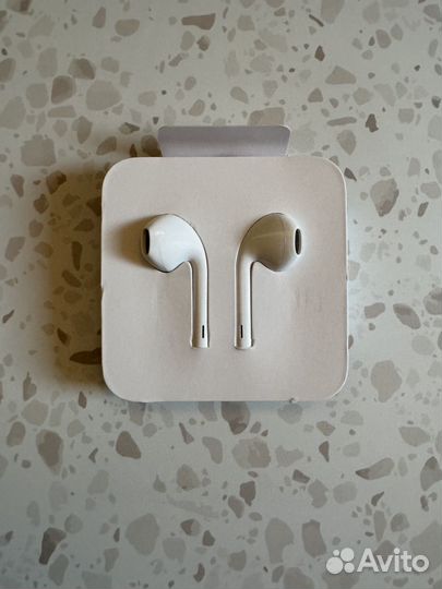 Наушники EarPods USB-C (Type-C)