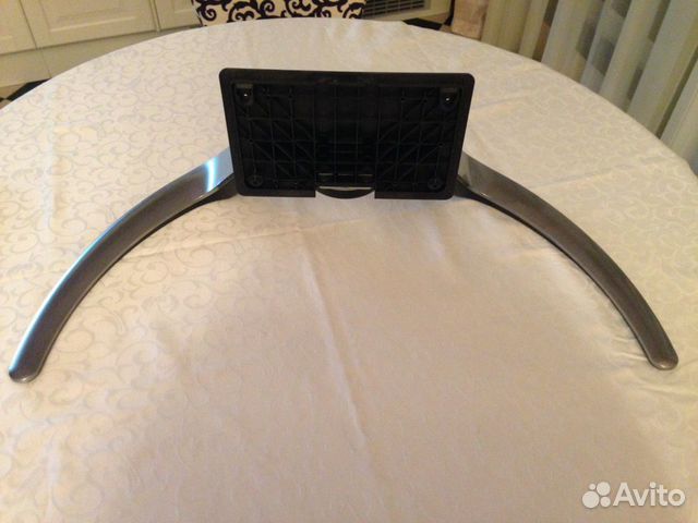 Уникальная подставка под тв LG magic swivel