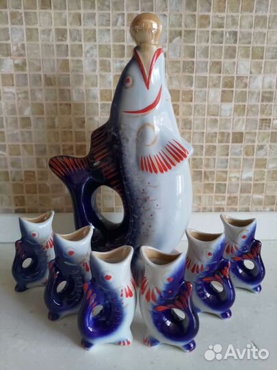 Графин, штоф рыба с рюмками. Набор 