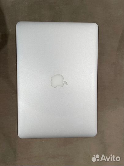 Ноутбук Apple MacBook Air 13