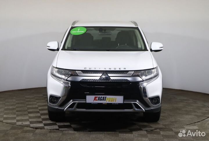 Mitsubishi Outlander 2.0 CVT, 2018, 61 743 км