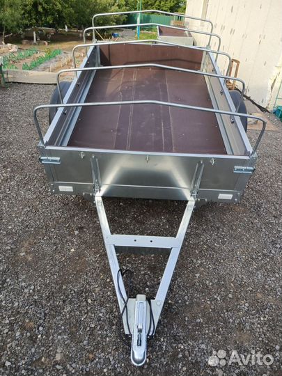 Прицеп легковой