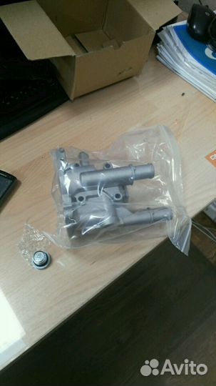 Корпус термостата для Opel Astra H, J, Chevrolet