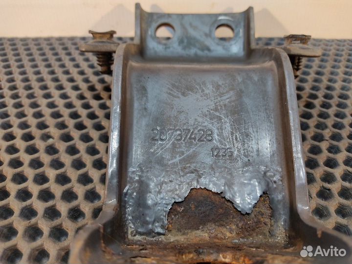 20737428 Кронштейн площадки пневмоподушки