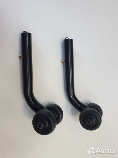 Антиопрокидыватель инвалидной коляски