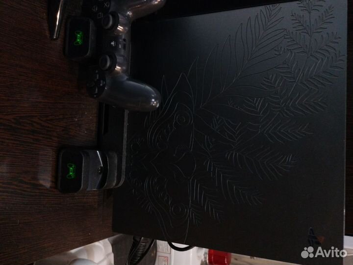 Sony playstation 4 pro limited edition