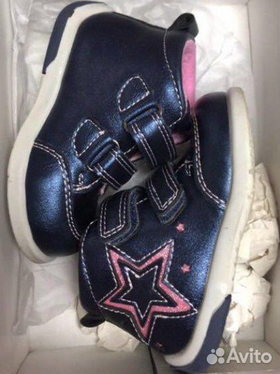 Ботинки для девочки