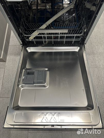 Посудомойка Electrolux 60см EEZ969300L