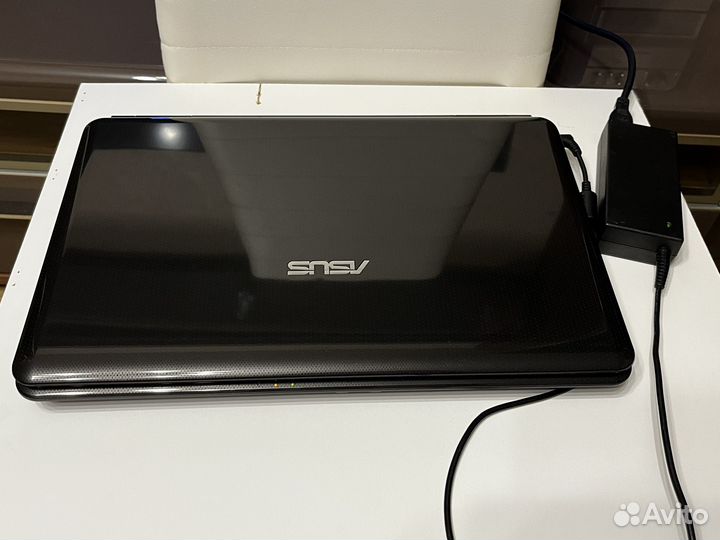 Ноутбук asus