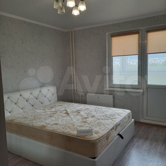3-к. квартира, 87 м², 13/16 эт.
