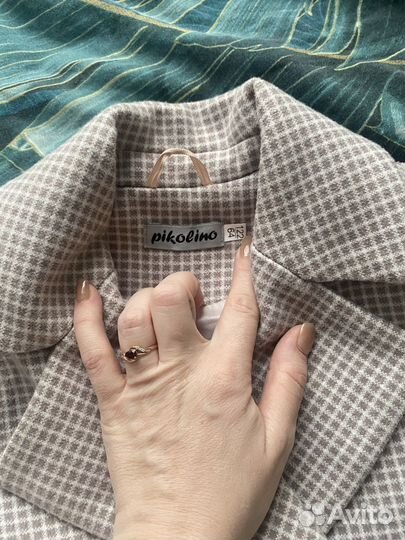 Пальто демисезонное для девочки 122 128