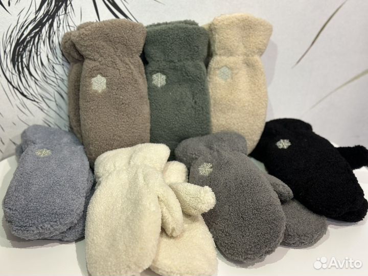 Варежки /перчатки под барашка / букле разные цвета