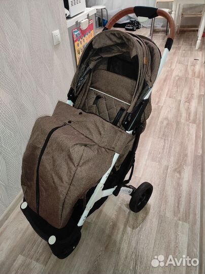 Прогулочная коляска yoya plus max
