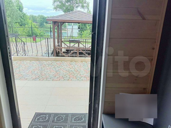 Коттедж 98 м² на участке 8 сот.