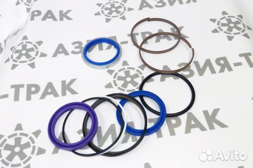 Ремкомплект гидроцилиндра рукояти Hitachi ZX70