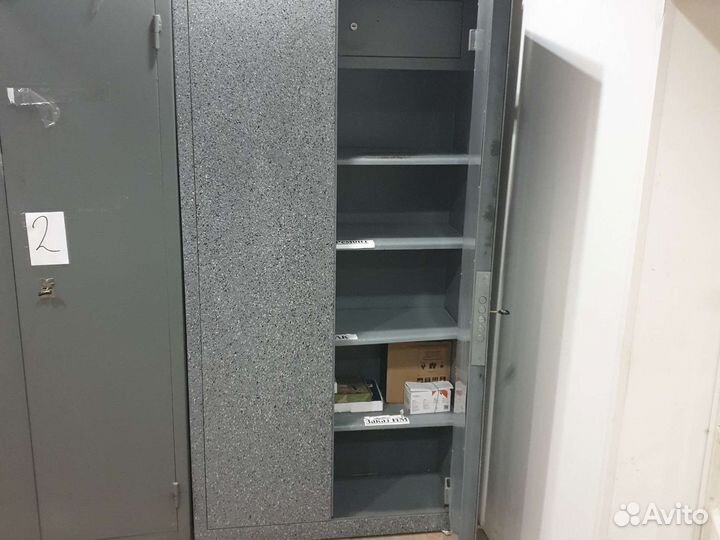 Шкаф металлический сейф бу