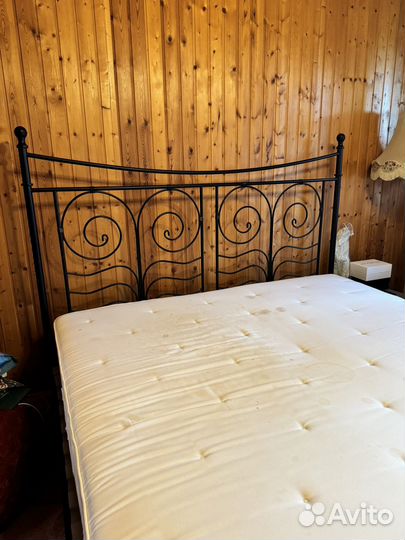 Кровать двухспальная 180 200 IKEA