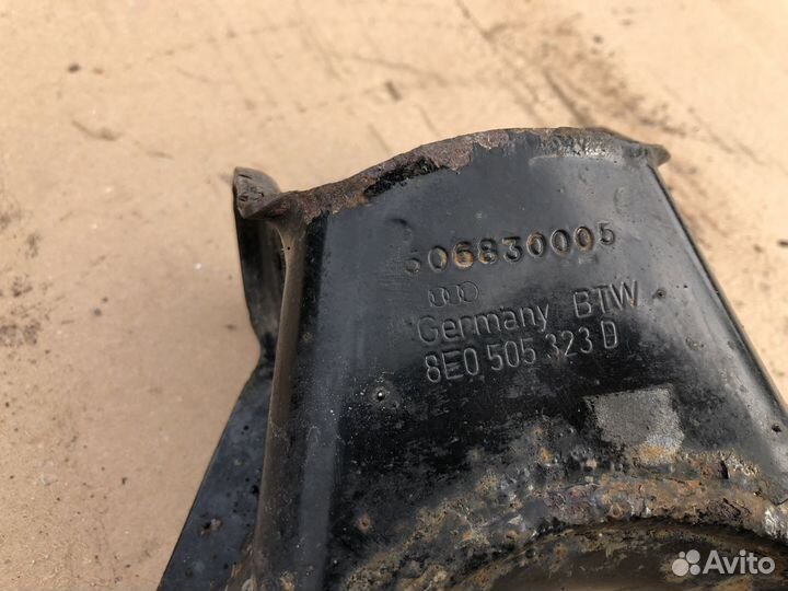 Рычаги задние на Audi A6 C5