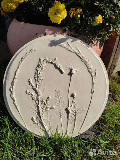 Ботанический барельеф