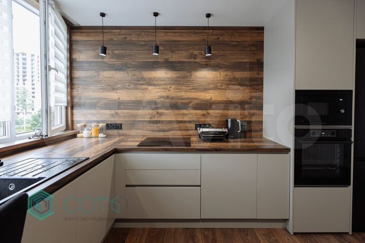 3-к. квартира, 84 м², 3/9 эт.