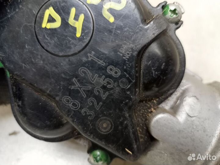 Моторчик стеклоочистителя передний