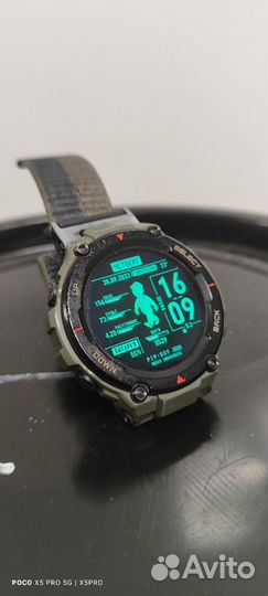 Умные часы amazfit t rex