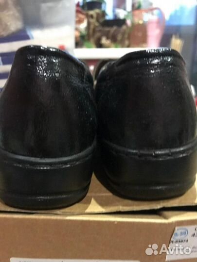 Продам туфли