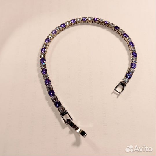 Браслет с камнями