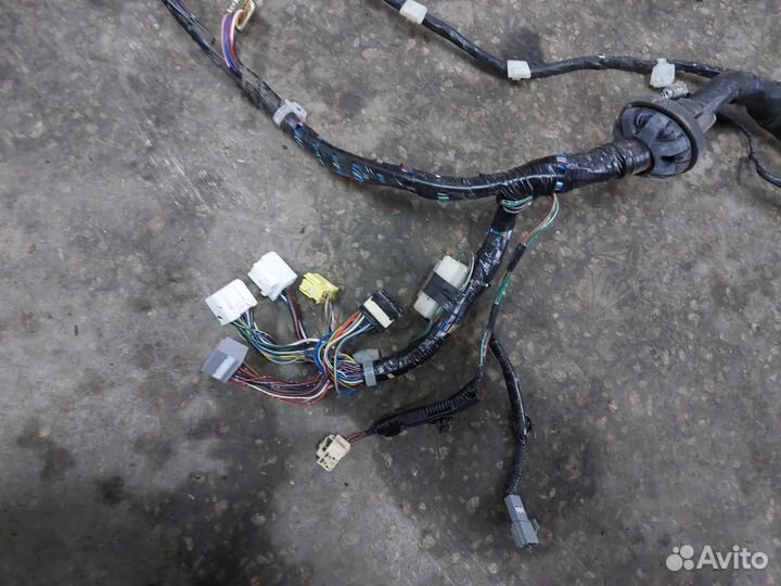 Проводка подкапотная 2KD-FTV МКПП G7 toyota Hilux