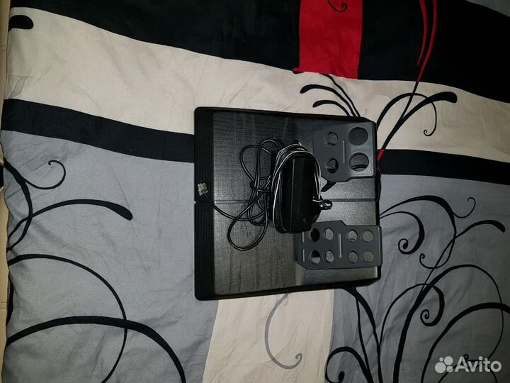 Руль с педалями Logitech. Продам