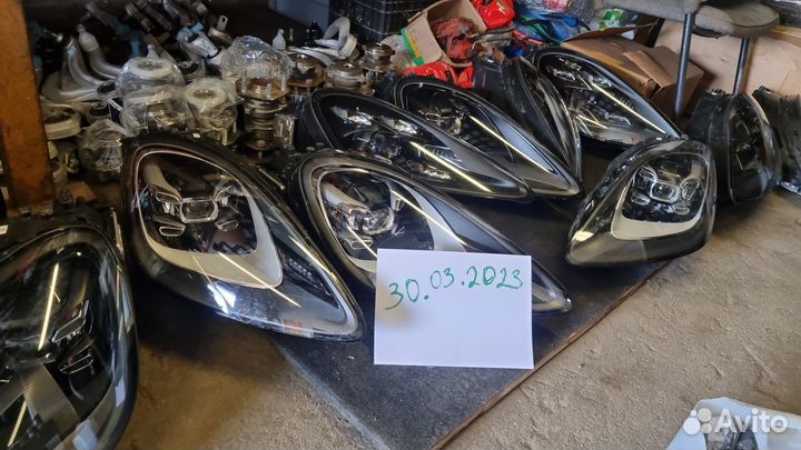 Macan фара led бу оригинал без дефектов