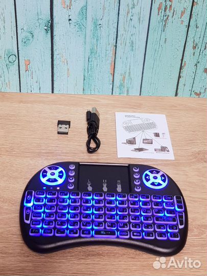 Беспроводная клавиатура с тачпадоми подсветкой