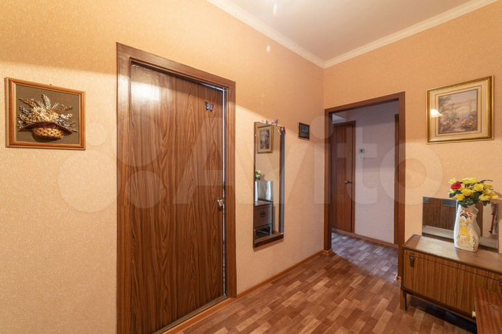 2-к. квартира, 51 м², 6/10 эт.