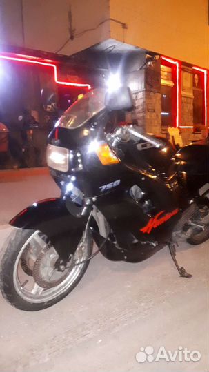 Honda CBR750 Hurricane