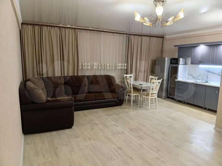 3-к. квартира, 87 м², 1/3 эт.