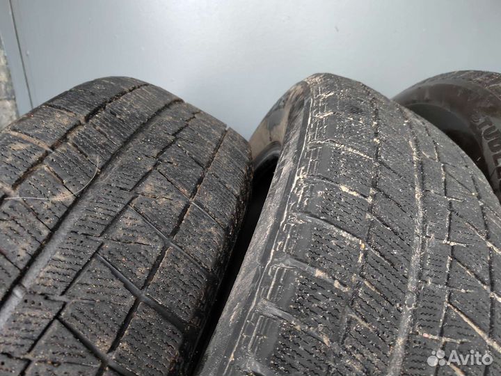 Bridgestone Blizzak Revo GZ 225/60 R17 99S