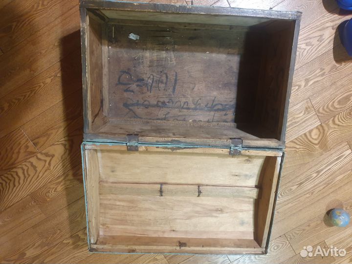 Сундук деревянный старинный