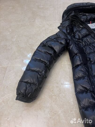 Пуховик moncler